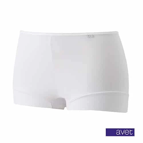 AVET dames shortje wit 3844